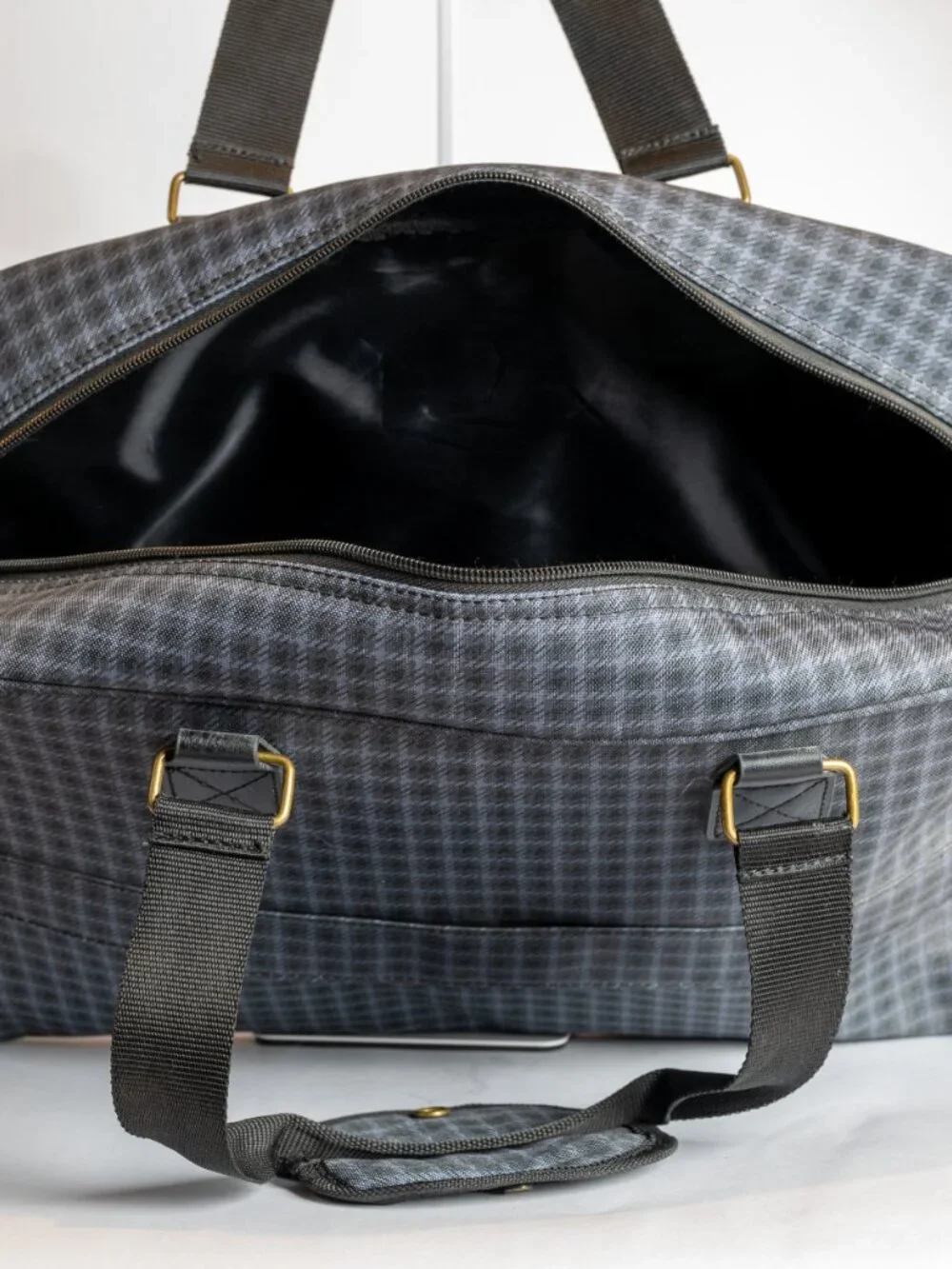 Weatherproof Vintage garment/duffel bag.